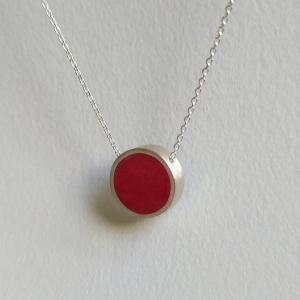 pendentif-arrond-beton-rouge